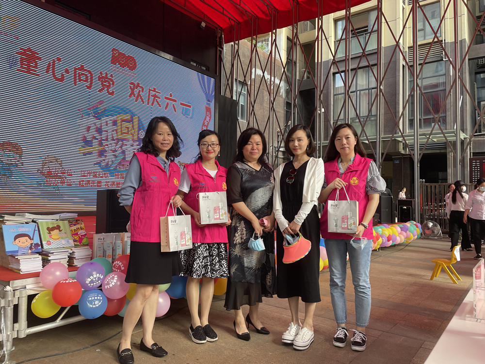 關愛兒童，呵護成長——東信醫(yī)藥聯合武漢市江岸區(qū)婦聯開展“六一”兒...